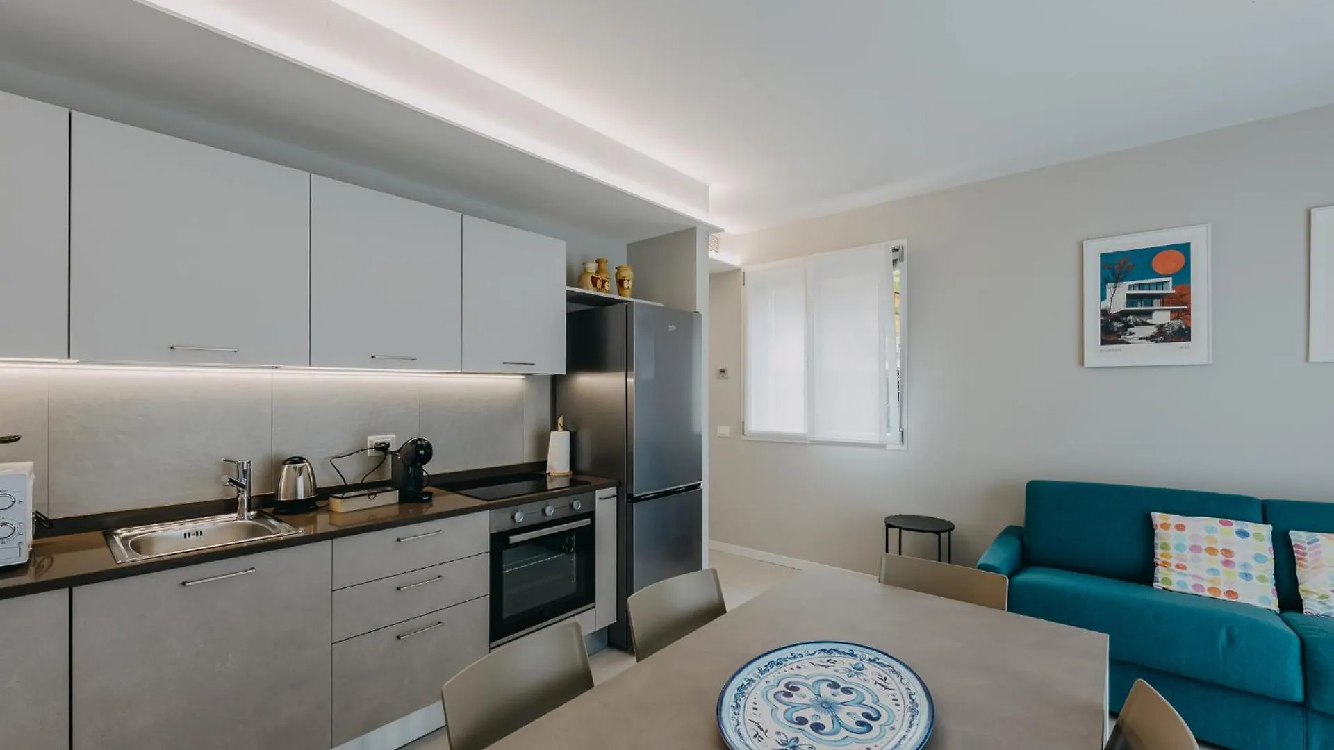 Villa Dama Holiday Apartments 파뎅게술가르다 0*,  이탈리아