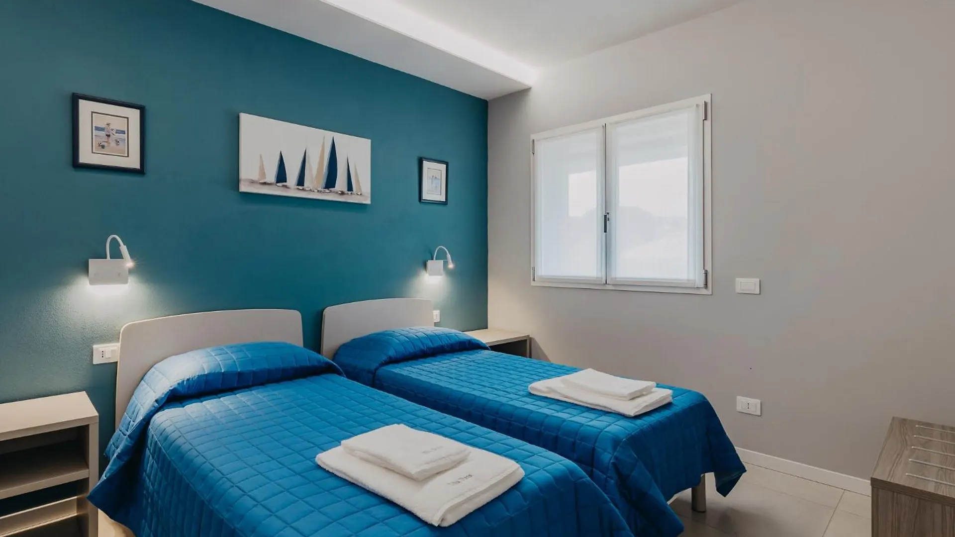 Villa Dama Holiday Apartments Padenghe sul Garda