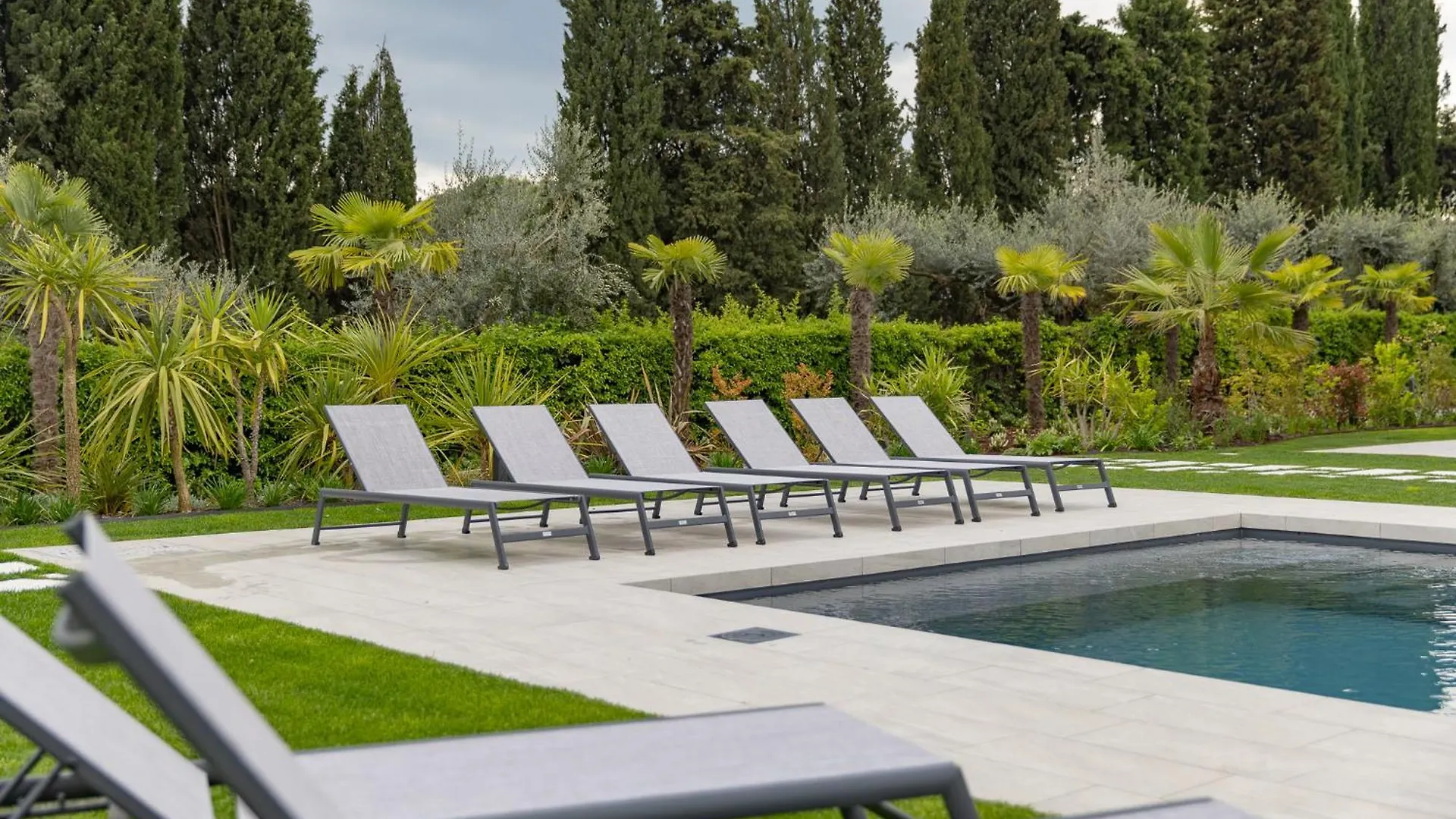 Villa Dama Holiday Apartments Padenghe sul Garda Italien