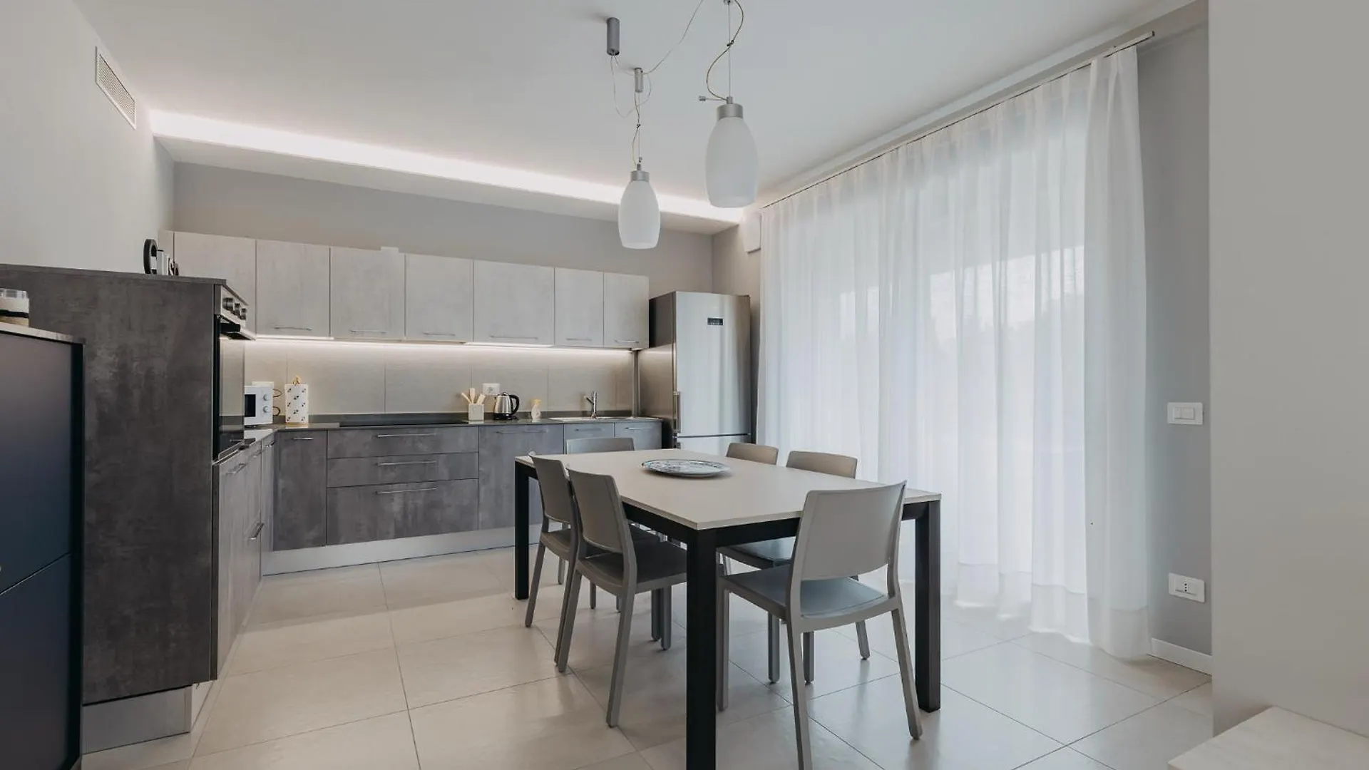 Villa Dama Holiday Apartments Padenghe sul Garda Italien