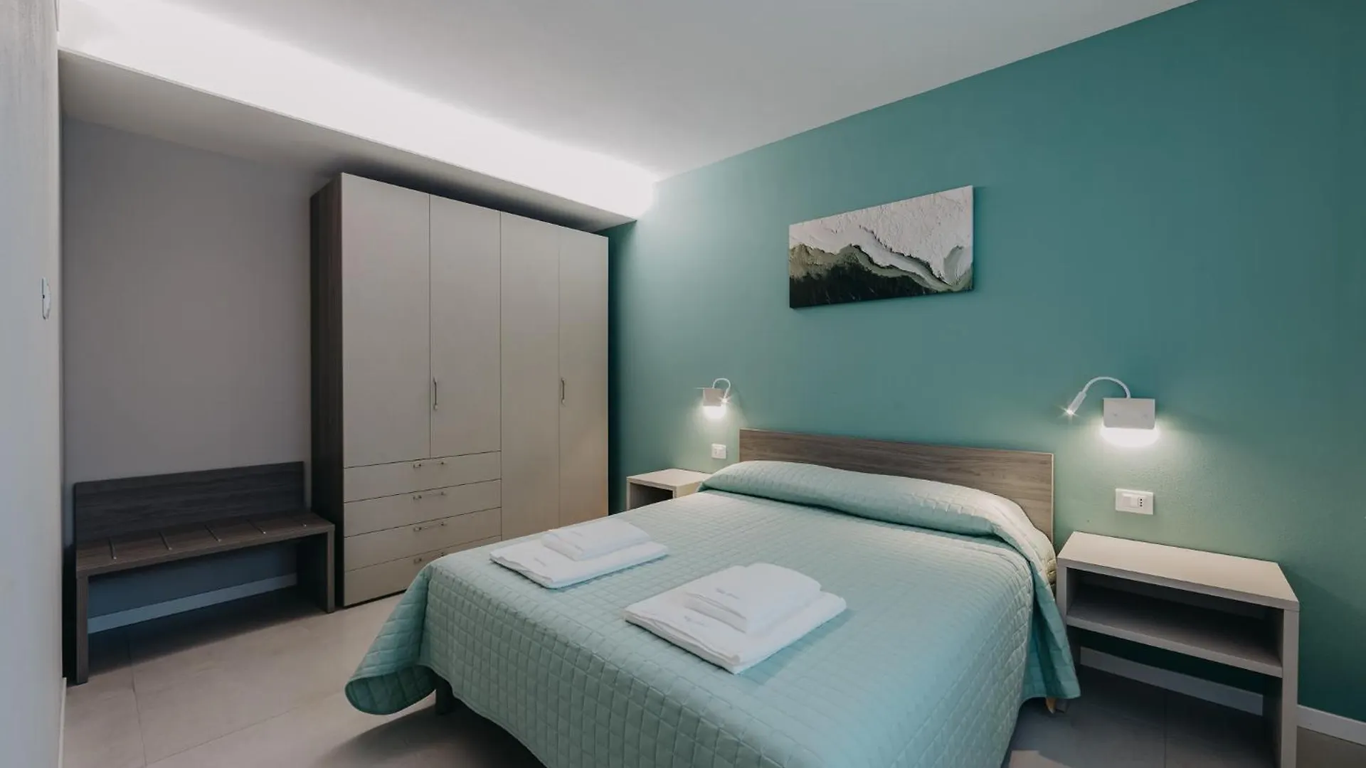 Villa Dama Holiday Apartments Padenghe sul Garda