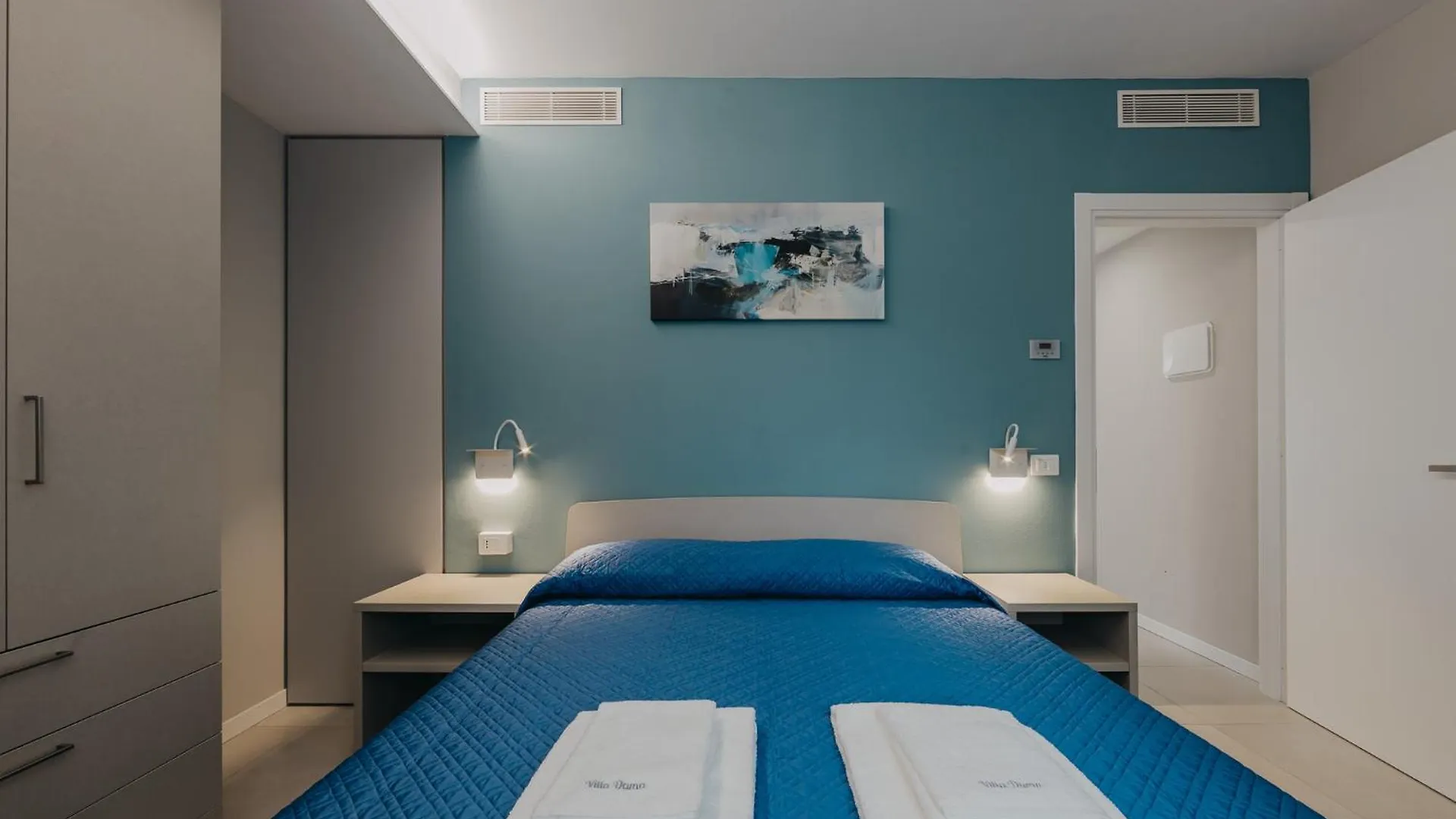 Villa Dama Holiday Apartments Padenghe sul Garda