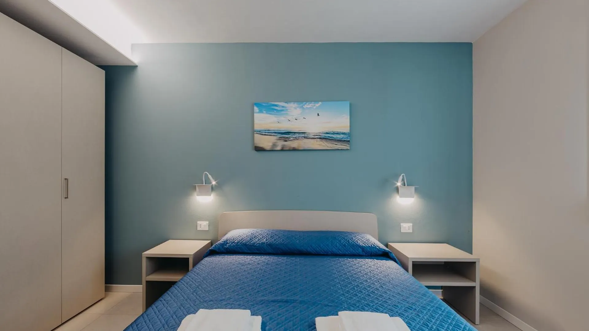 Villa Dama Holiday Apartments Padenghe sul Garda