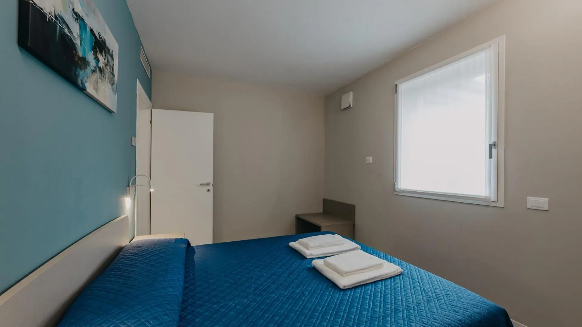 Villa Dama Holiday Apartments Padenghe sul Garda 0*,  Italien